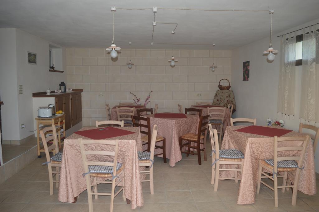 Agriturismo Le 3 Rose Antria Zewnętrze zdjęcie